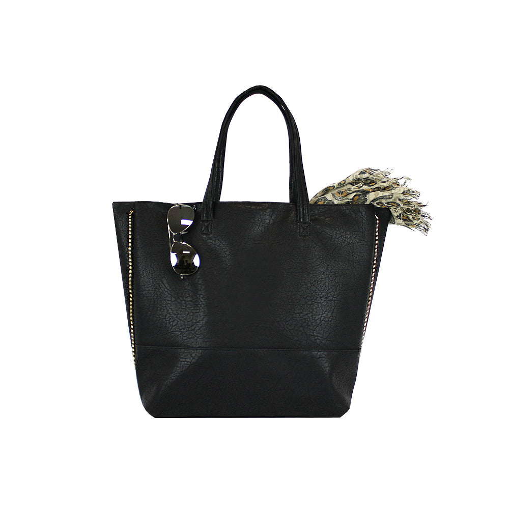 PLEATHER TOTE